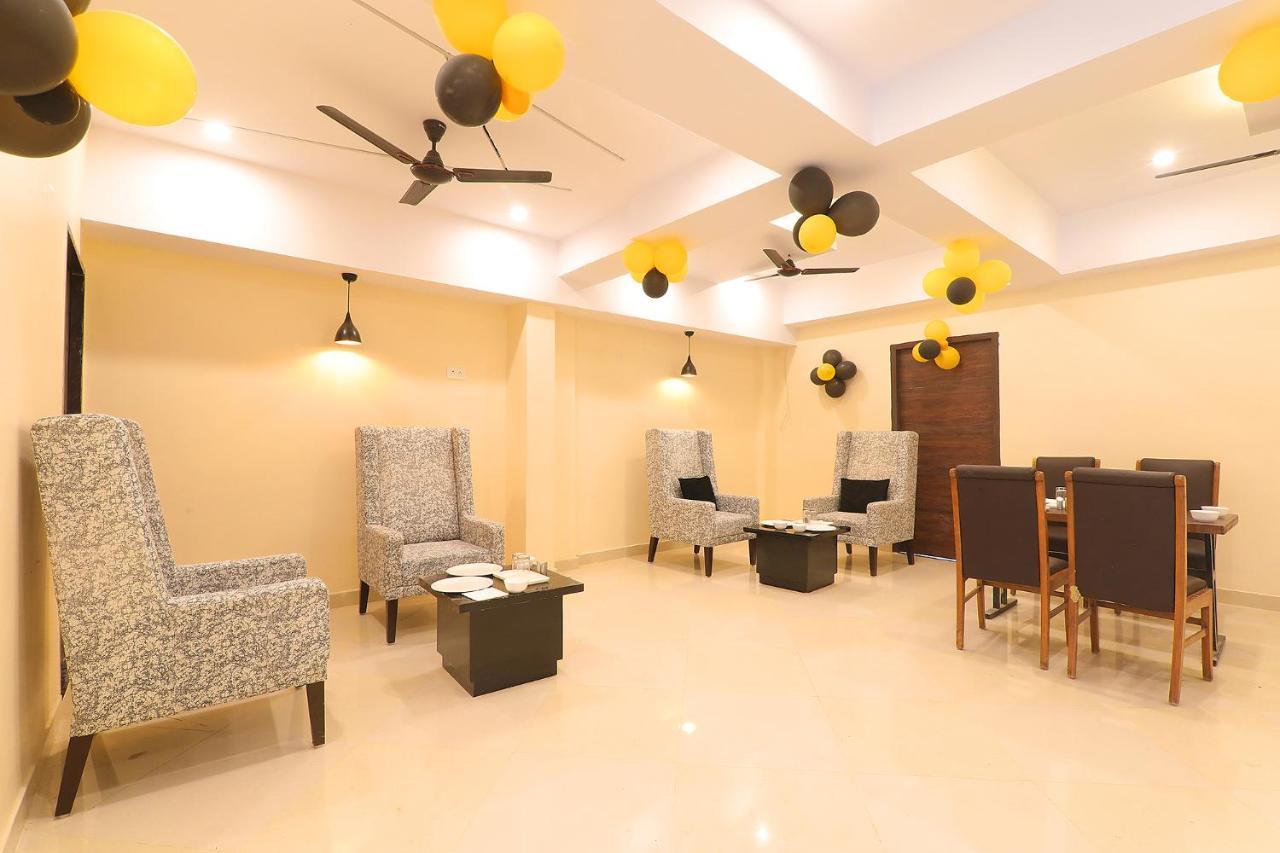 Fabhotel Blueark ลัคเนา ภายนอก รูปภาพ